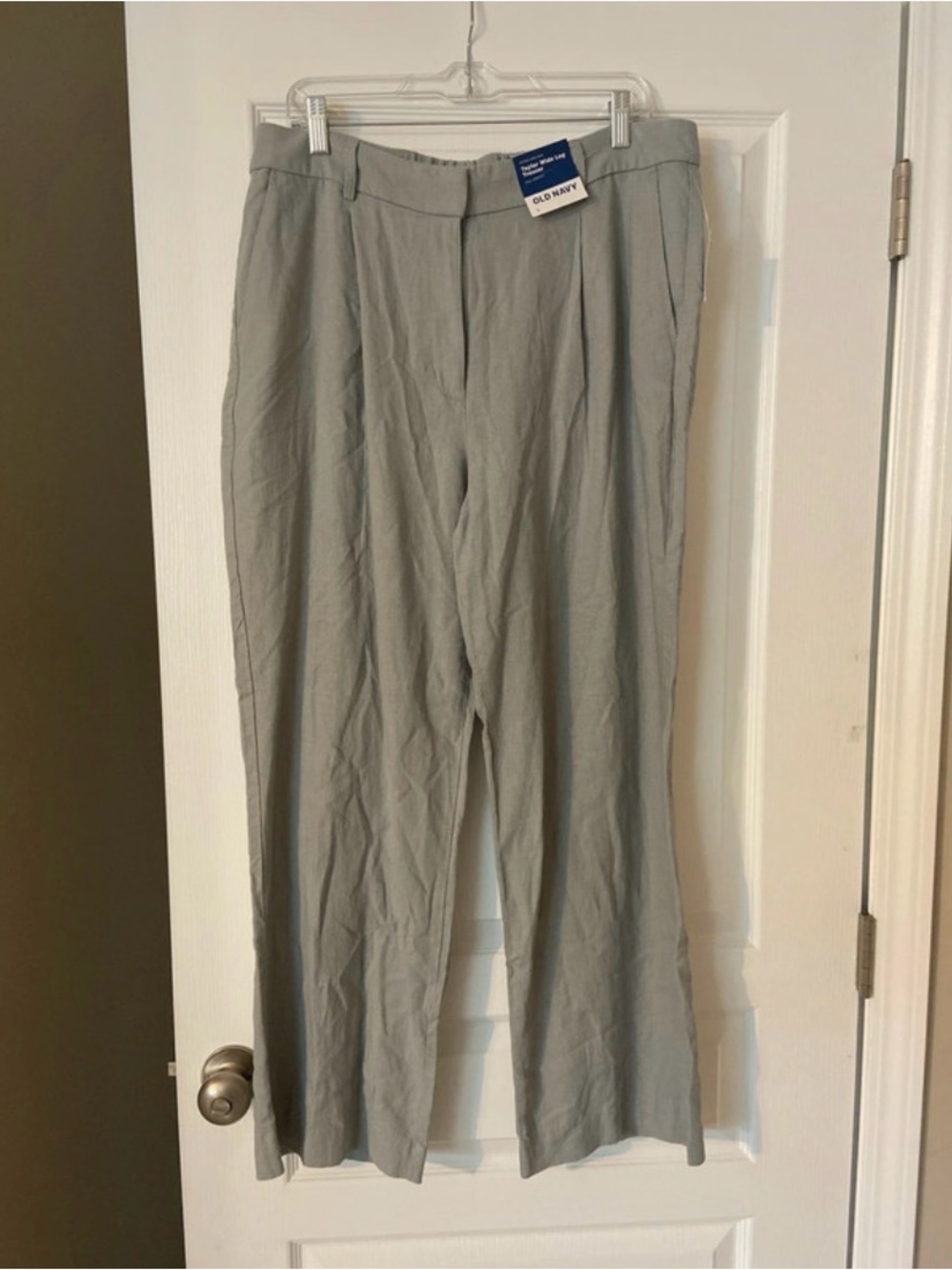 Old Navy Women's Light Grayish Blue Straight-Leg Trousers
